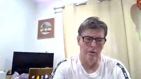 Snapshot of desmon1958 chatting on 02-02-26, 08:51 Desmon1958 online show from 02-02-26, 08:51