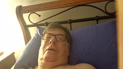 Snapshot of desmon1958 chatting on 02-06-26, 06:11 Desmon1958 online show from 02-06-26, 06:11