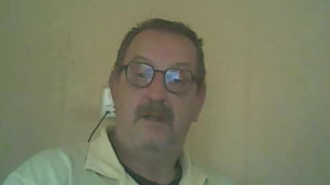 destelp online show from 10-12-25, 12:04