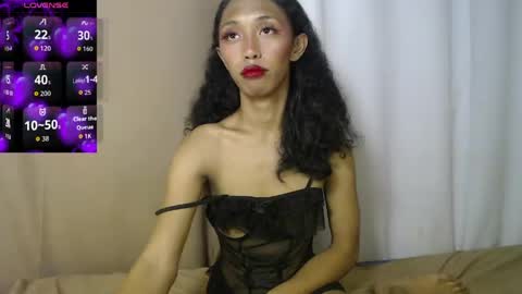 Snapshot of destinedprincess_xx chatting on 05-09-26, 01:16 jenny online show from 05-09-26, 01:16
