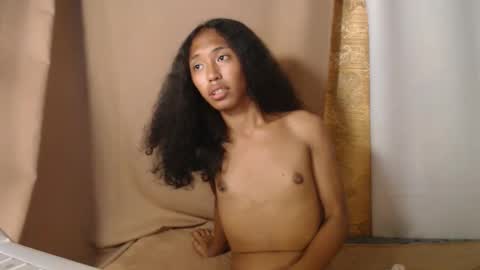 Snapshot of destinedprincess_xx chatting on 05-18-26, 06:30 jenny online show from 05-18-26, 06:30