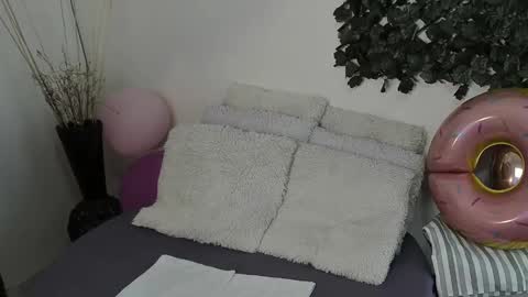 Destiny online show from 09-10-25, 01:44