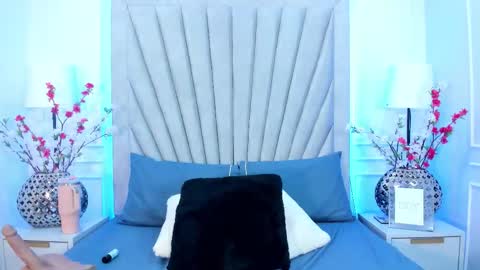 Snapshot of destinystorm_ chatting on 11-29-25, 09:56 Destiny online show from 11-29-25, 09:56