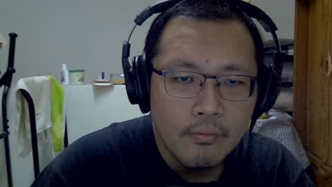 Snapshot of destroy1984 chatting on 12-21-24, 09:44 Destroy November 1984 online show from 12-21-24, 09:44