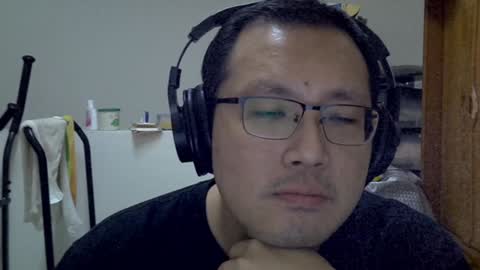 Snapshot of destroy1984 chatting on 01-08-25, 02:14 Destroy November 1984 online show from 01-08-25, 02:14