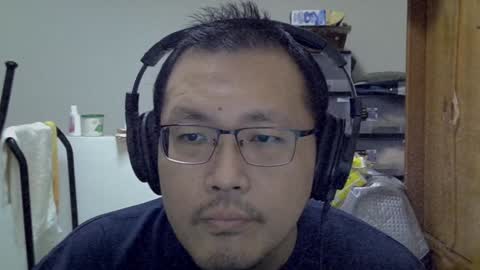 Snapshot of destroy1984 chatting on 01-11-25, 02:04 Destroy November 1984 online show from 01-11-25, 02:04