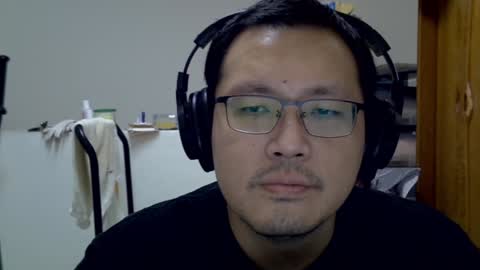 Snapshot of destroy1984 chatting on 01-24-25, 08:23 Destroy November 1984 online show from 01-24-25, 08:23