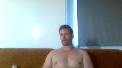 Snapshot of deutero1986 chatting on 07-14-26, 06:02 deutero1986 online show from 07-14-26, 06:02