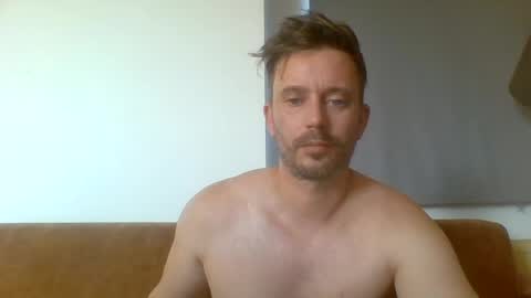Snapshot of deutero1986 chatting on 07-15-26, 04:12 deutero1986 online show from 07-15-26, 04:12