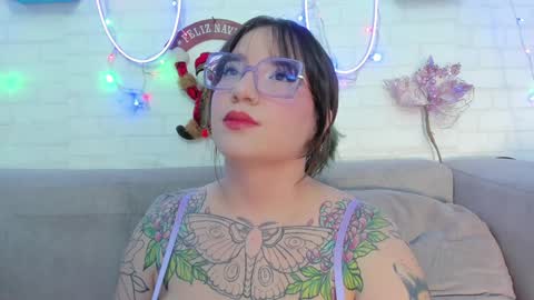 Deva Blue online show from 12-08-24, 05:50