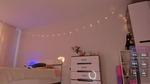 Snapshot of devaivy chatting on 01-19-26, 09:46 Deva online show from 01-19-26, 09:46