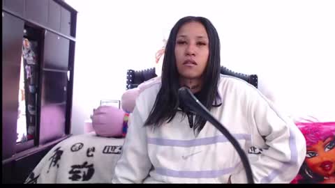 devi_black_13_ online show from 08-04-26, 07:05