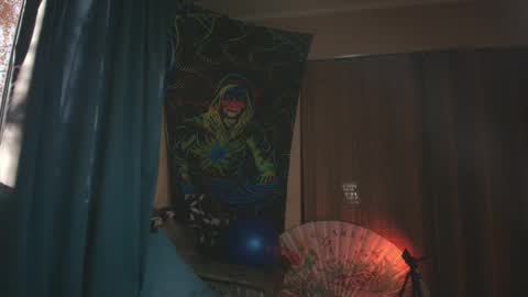 Snapshot of devil_fts chatting on 10-15-25, 03:06 Devil online show from 10-15-25, 03:06