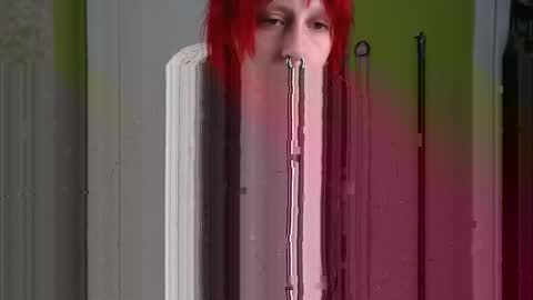 Snapshot of devilg1rl chatting on 01-18-26, 09:07 poutyangel online show from 01-18-26, 09:07