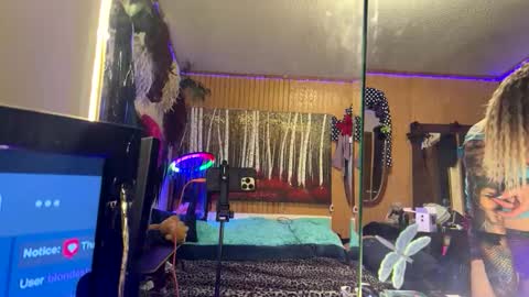 devilinsidedaisy online show from 06-09-26, 03:18