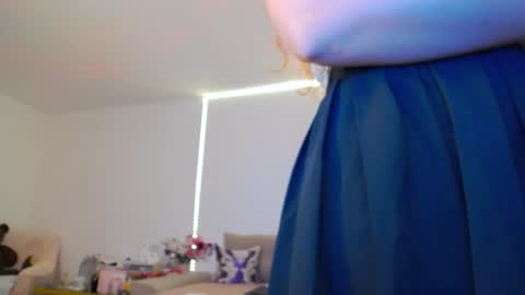 AlexaMills online show from 07-22-26, 05:49