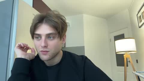 devilnut1 online show from 12-19-24, 09:18