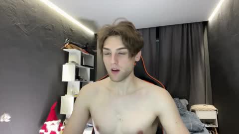 Snapshot of devilnut1 chatting on 11-26-25, 06:47 devilnut1 online show from 11-26-25, 06:47