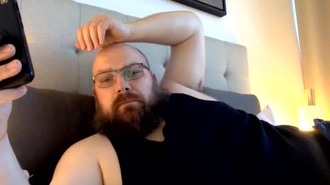 Snapshot of devilwings2 chatting on 10-13-25, 07:41 devilwings2 online show from 10-13-25, 07:41