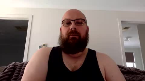 Snapshot of devilwings2 chatting on 10-19-25, 01:28 devilwings2 online show from 10-19-25, 01:28