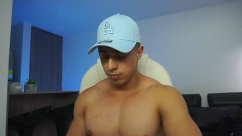 Devin Hunter online show from 12-05-24, 01:38