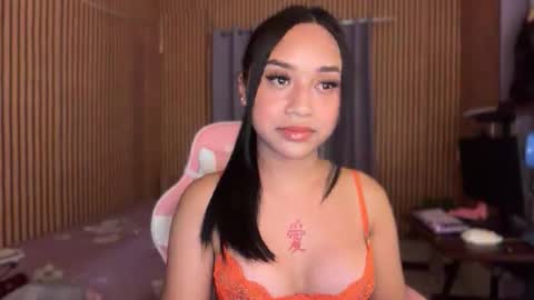 Devine Greyson online show from 05-26-26, 04:25
