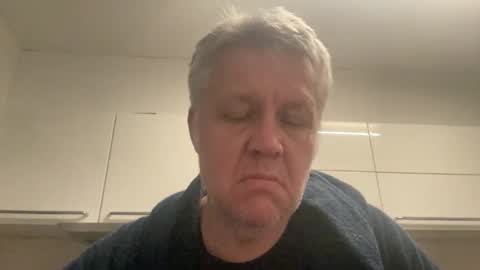 Devon online show from 03-12-26, 11:11