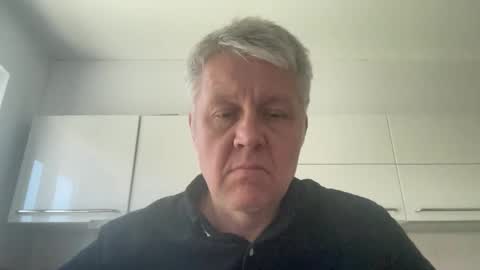 Devon online show from 04-22-26, 01:12