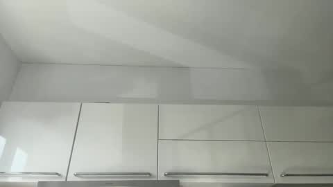 Devon online show from 04-27-26, 07:39