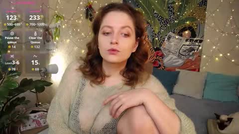Sophie online show from 11-18-25, 11:26