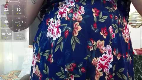 Snapshot of dharanisnisha chatting on 11-29-25, 03:04 dharanisnisha online show from 11-29-25, 03:04