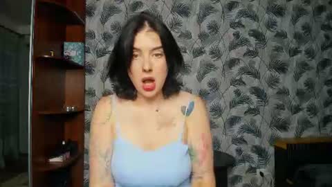 Dina online show from 07-23-26, 08:29