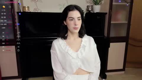 Diana online show from 10-08-25, 02:14