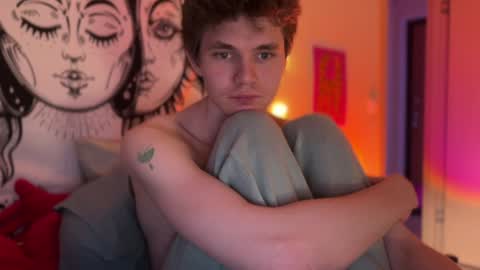 Snapshot of di_n_alex chatting on 01-30-25, 02:15 Di Alex online show from 01-30-25, 02:15