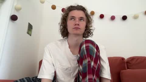 Di Alex online show from 06-28-26, 10:10