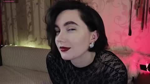 Snapshot of dia__diana chatting on 12-18-25, 02:45 Diana Di Honey online show from 12-18-25, 02:45