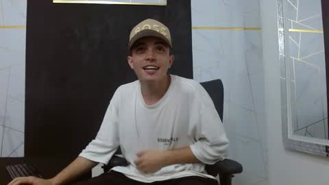   online show from 01-11-26, 07:19