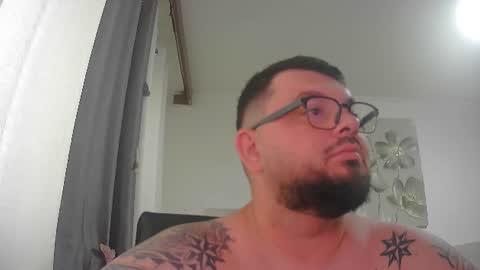 Snapshot of diablooo88 chatting on 07-30-26, 11:09 Alex online show from 07-30-26, 11:09