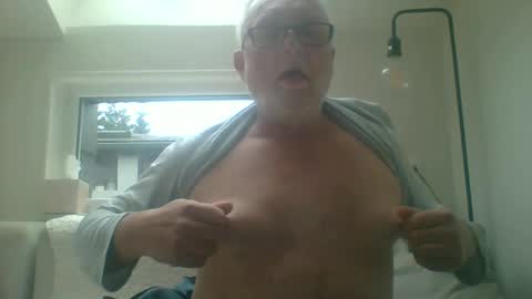 Snapshot of dial76 chatting on 12-26-24, 02:16 dial76 online show from 12-26-24, 02:16