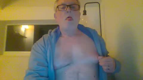 Snapshot of dial76 chatting on 01-28-25, 06:05 dial76 online show from 01-28-25, 06:05