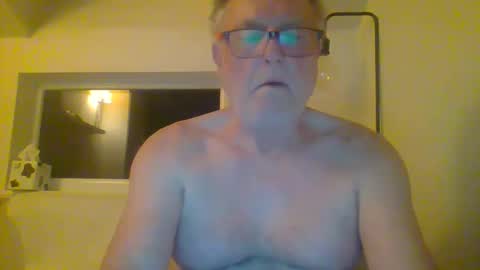 Snapshot of dial76 chatting on 02-18-25, 03:42 dial76 online show from 02-18-25, 03:42