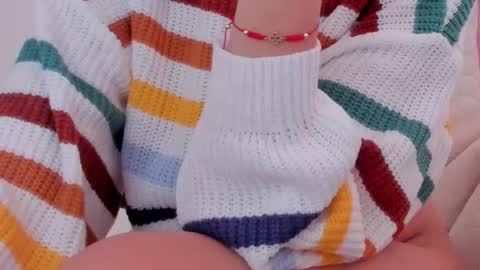 Snapshot of diamond_ava_ chatting on 01-04-25, 07:24 Thea online show from 01-04-25, 07:24