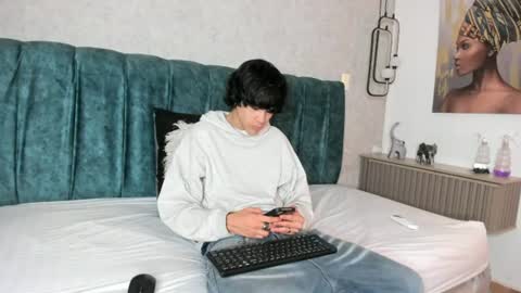 diamond_twink online show from 06-26-26, 02:21
