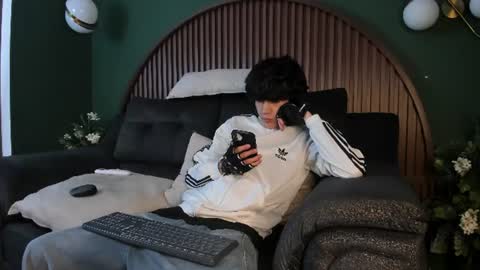 diamond_twink online show from 07-13-26, 05:43