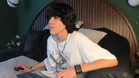 diamond_twink online show from 07-19-26, 09:13