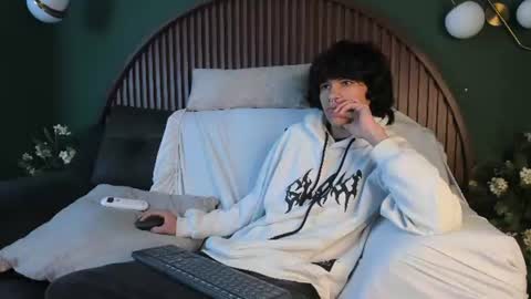 diamond_twink online show from 07-24-26, 07:17