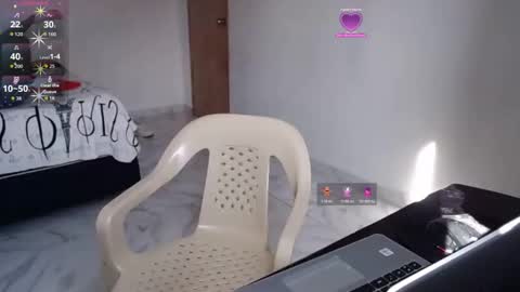 Snapshot of diamond_women_girl chatting on 02-07-26, 01:59 diamond_women_girl online show from 02-07-26, 01:59