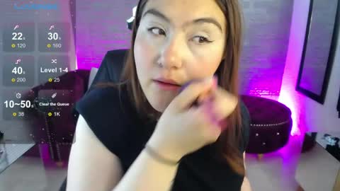 Your Diamond online show from 04-22-26, 02:18