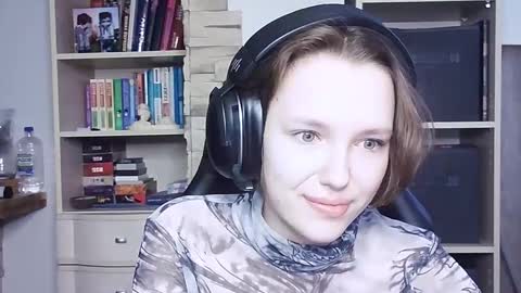 Snapshot of diana_back3 chatting on 10-26-25, 06:19 diana_back3 online show from 10-26-25, 06:19