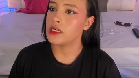 Diana Tamayo online show from 04-18-26, 09:15